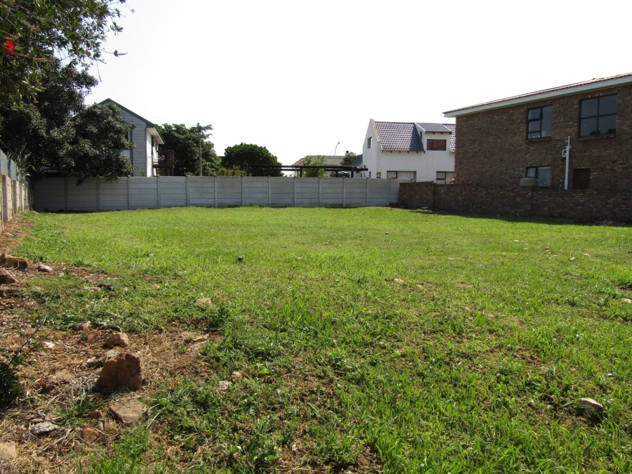 0 Bedroom Property for Sale in Wavecrest Eastern Cape
